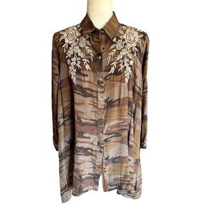 Johnny Was Workshop Brown Camouflage Floral Embroidered 100% Silk Tunic